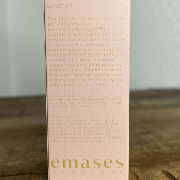 Aloe and Tea Tree Toner - Picture 4 of 4